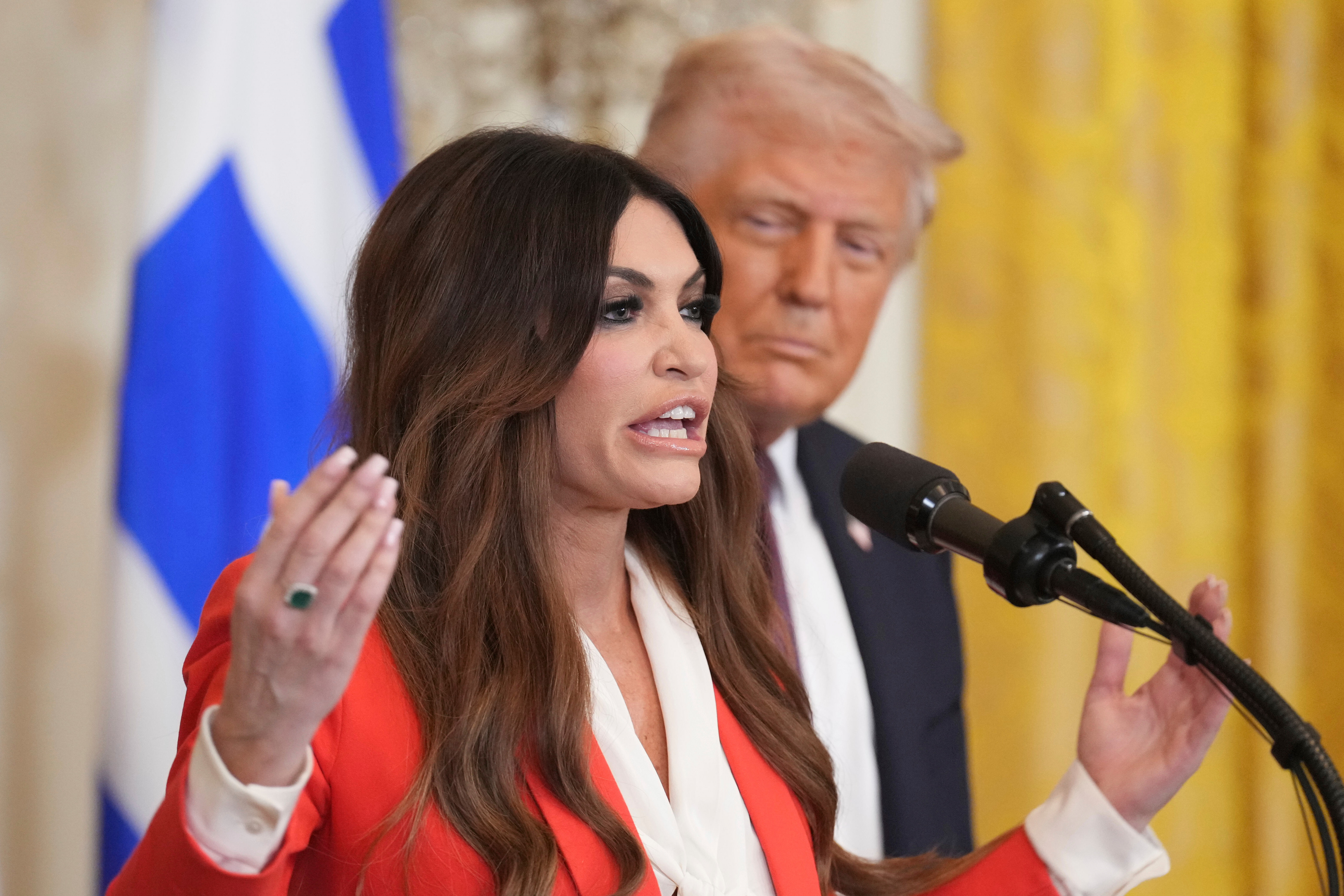 Посол Трампа в Греции Кимберли Гилфойл подала в отставку после обвинений в ненадлежащем поведении